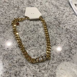 Fashion necklace